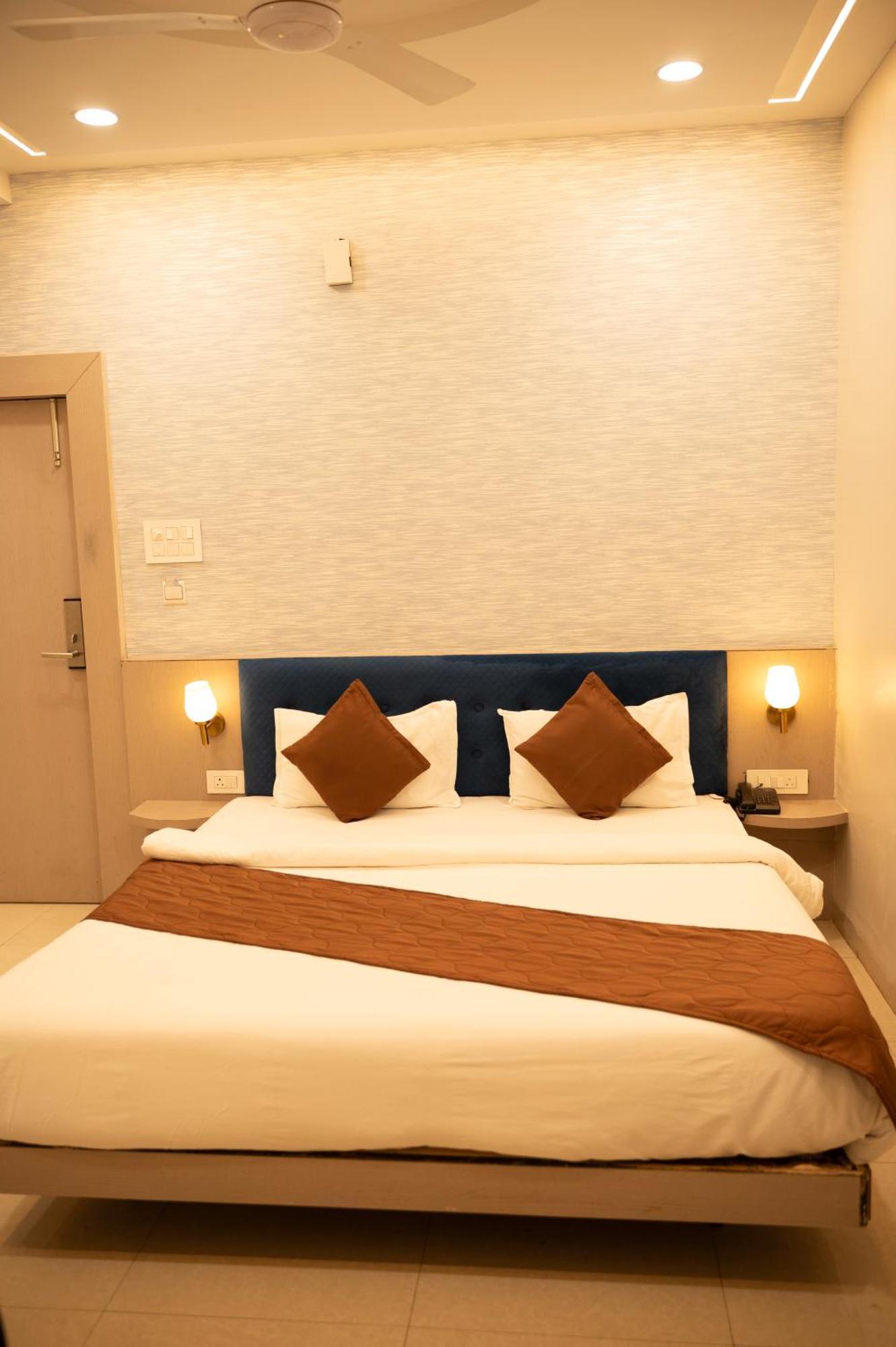 Hotel Manaal Akolia المظهر الخارجي الصورة
